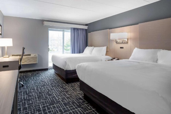 Comfort Inn Hyannis - Cape Cod image 22